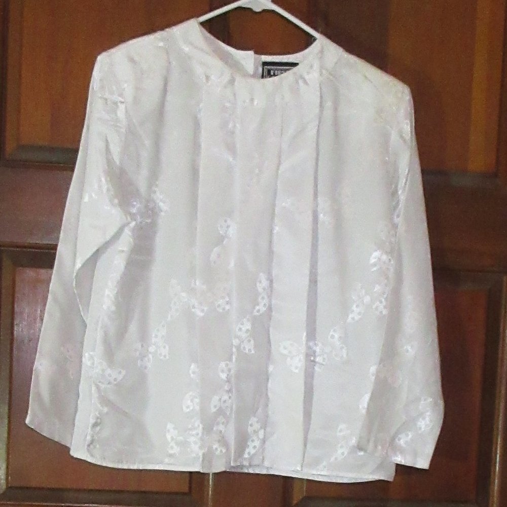 Medium White Long Sleeve Blouse by FIRST GLANCE